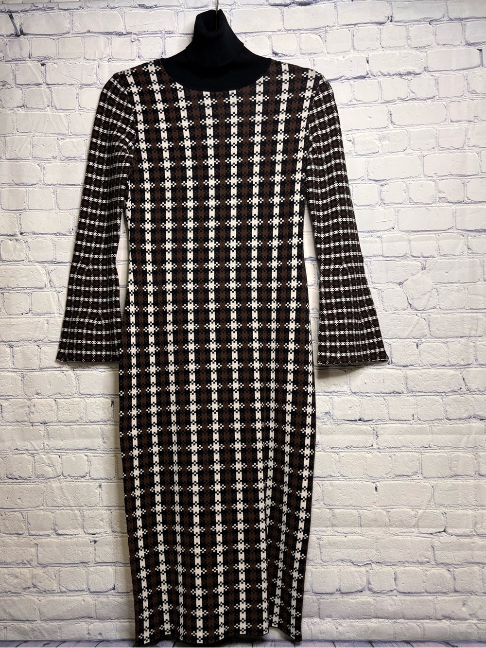 Sportmax Max Mara Black Brown Plaid Knit Geo Jacquard Long Bell Sleeve Dress S